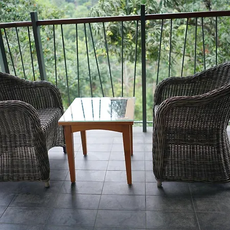 Vyna Hillock Resort And Spa Vythiri Exterior photo