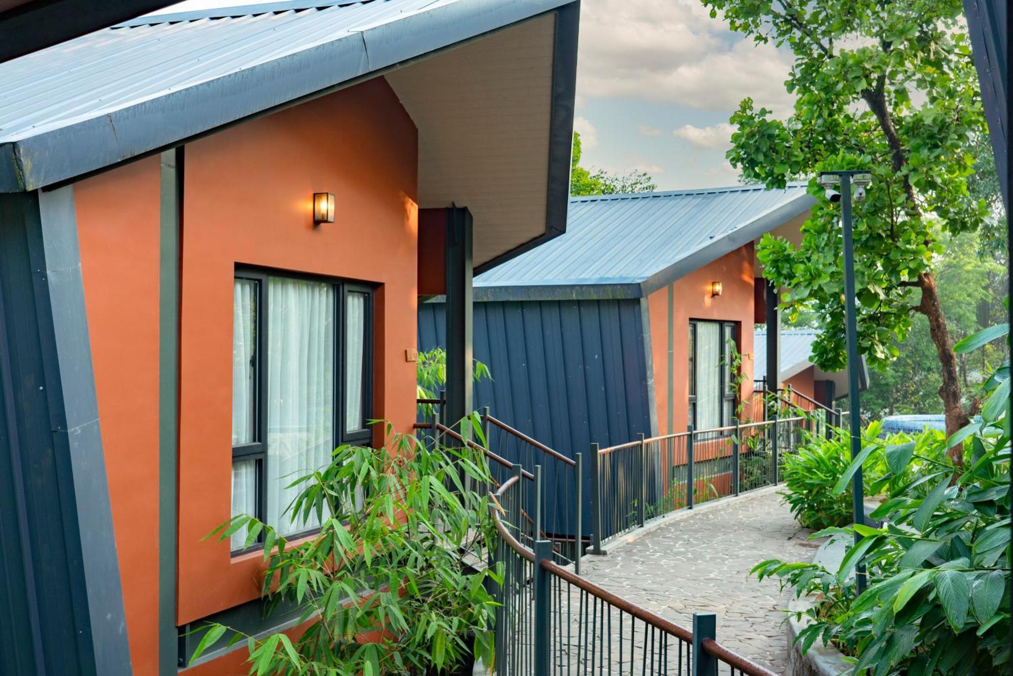 Vyna Hillock And Chalet *